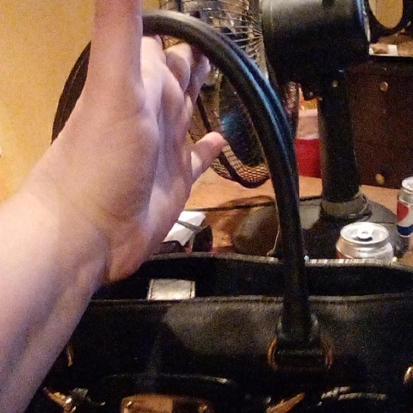 Michael Kors handbag - Picture 3 of 4